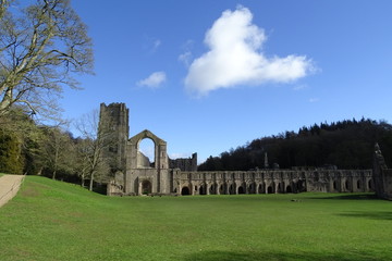 Fototapeta premium Fountains Abbey, Ripon, North Yorkshire