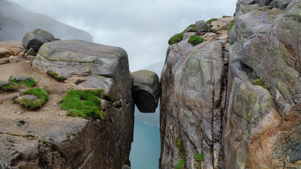 spectacular norwegian cliffs, beautiful places to visit