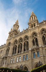 Fototapeta na wymiar Close up Tall gothic building of Vienna city hall.