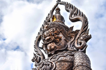 Fototapeta na wymiar chinese dragon statue in thai temple