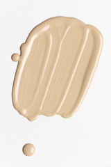 Liquid foundation smudge