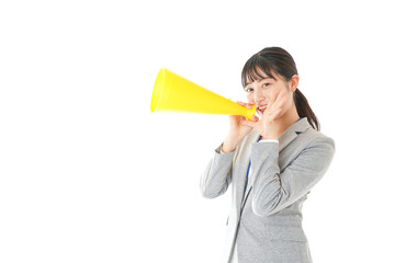 叫ぶ若いビジネスウーマン