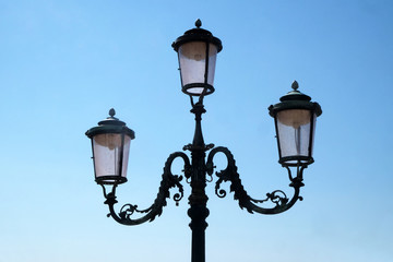 Fototapeta na wymiar Beautiful old street lamp in Venice, Italy 