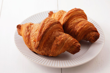 クロワッサン　Croissant