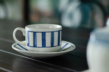 High quality ceramic coffee cup with cup mat 2