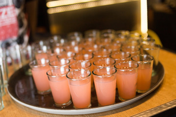 set of strong cocktail