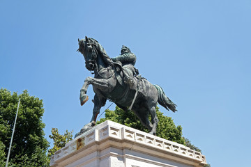 Fototapeta na wymiar Monument to Vittorio Emanuele II on Piazza Bra in Verona, Italy