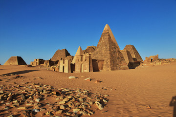 Meroe, Pyramids, Sudan, Nubia - obrazy, fototapety, plakaty