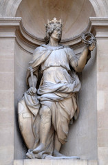 Saint Louis with Crown of Thorns, statue on the portal of the Cathedral of Saint-Louis des Invalides, Paris, France