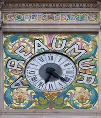 A Reaumur Store Clock, 82-92 rue Reaumur in Paris, France