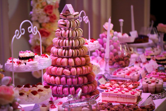 Delicious wedding candy bar
