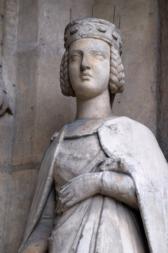 Saint Isabelle of France statue on the portal of the Saint Germain l'Auxerrois church in Paris, France
