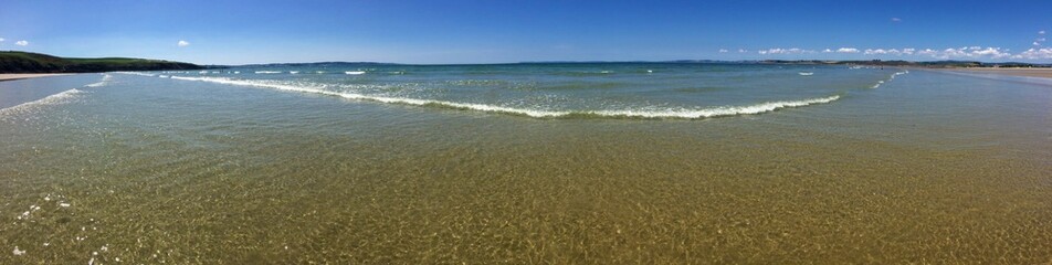 la plage à Saint Anne La Palud en Bretagne Cornouailles
