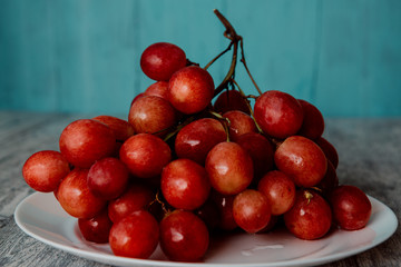 bunch of red grapes
