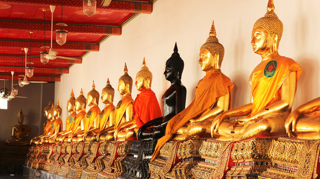 buddha statues in bangkok thailand