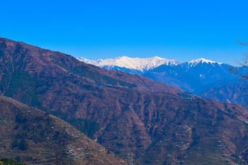 Fototapeta premium VILLAGES OF kULLU REGION IN HIMACHAL PRADESH
