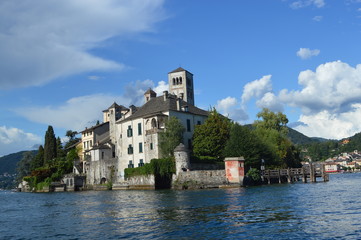 Fototapeta na wymiar lac d'Orta - Italie