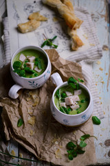Minted, ham and pea cream soup