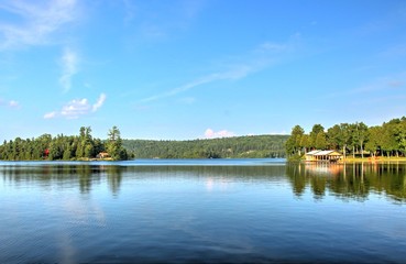 Obraz na płótnie Canvas On the Lake