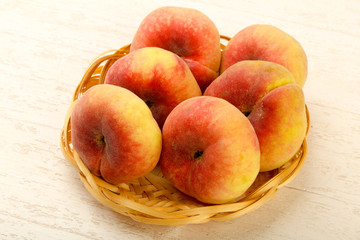 Sweet peaches