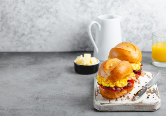 Breakfast sandwiches with scrambled egg