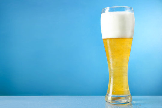 glass cup with light beer