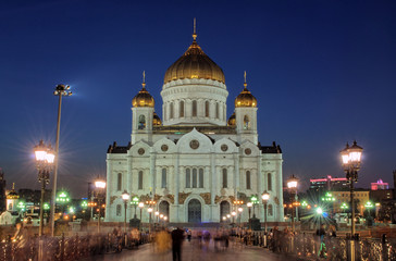 Fototapeta na wymiar The Cathedral of Christ the Savior in Moscow at night.