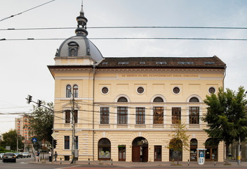 Fototapeta na wymiar Old buildings in downtown in Cluj-Napoca.