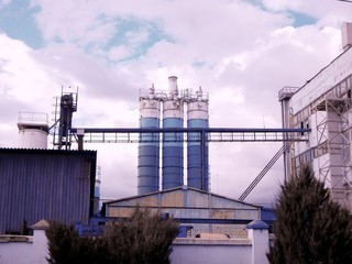 Obraz premium Mixing Tanks At The Concrete Production Area 