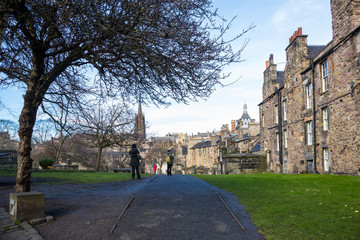 Obraz premium Edimburgh (Scotland) - Greyfriars Kirkyard, the graveyard surrounding Greyfriars Kirk