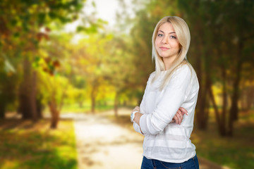 Obraz premium Closeup portrait of cute young business woman smiling