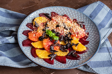 Salad of red orange, beet, orange.
