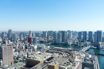 Fototapeta na wymiar 春の東京ベイエリアの風景　汐留から望む東京ベイエリア