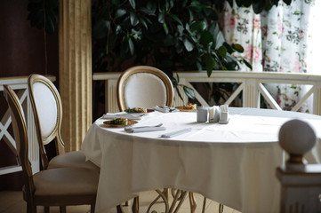 table set for a bridal party