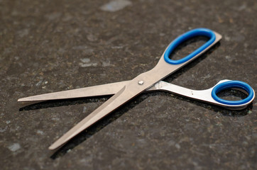 Obraz premium scissors isolated on white background
