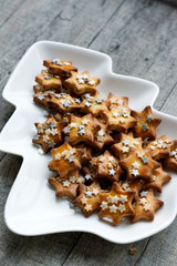 Stelline di pasta frolla