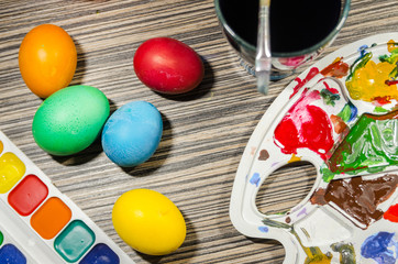 painting easter eggs