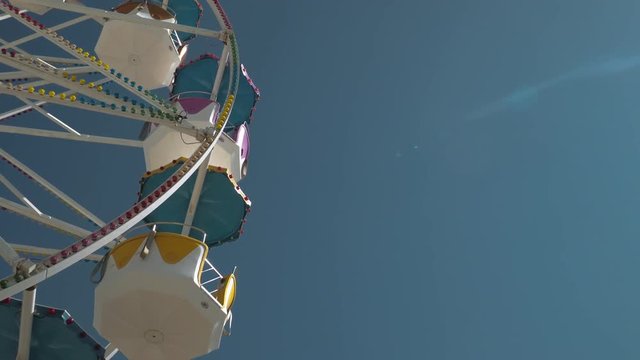 ferris wheel spinning 2