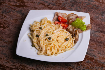 Pasta carbonara with bacon