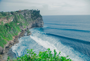 Devil's tears cliffs at Nusa Lembongan island in ocean, Indonesia