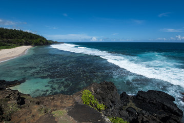 Fototapeta premium Wild exotic beach on tropical island