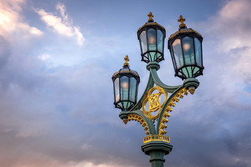 Fototapeta na wymiar Westminster Bridge street lamp close up