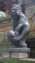 Fototapeta na wymiar Statue temple penis