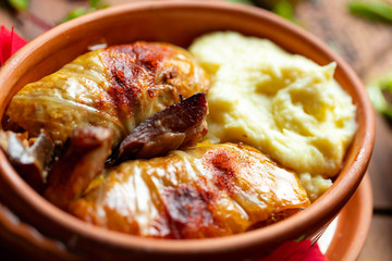Cabbage rolls with mashed potatoes