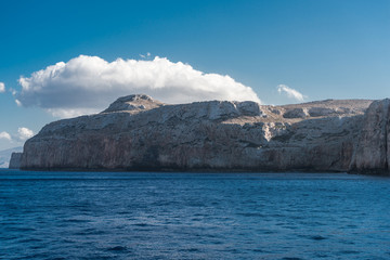 Fototapeta na wymiar Cliffs of cruise to Balos