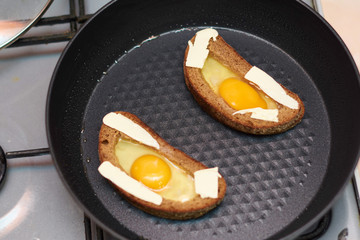 french toast with eggs