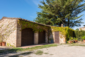 Fototapeta na wymiar Auf dem Weingut Villa di Canonica a Cerreto im Chiantigebiet der Toskana