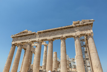 Fototapeta premium Parthenon temple on a bright day. Acropolis in Athens, Greece