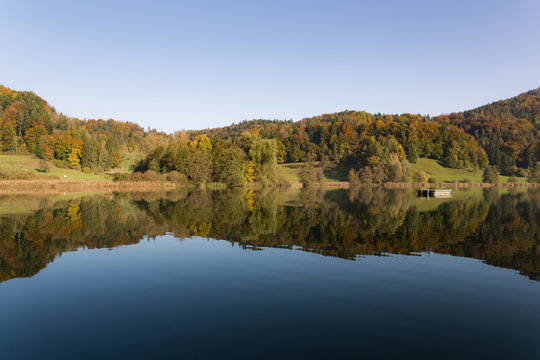 Herbstlicher Blick auf den See © Media Castle