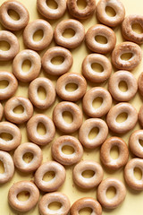 Small baked bagels snaks
